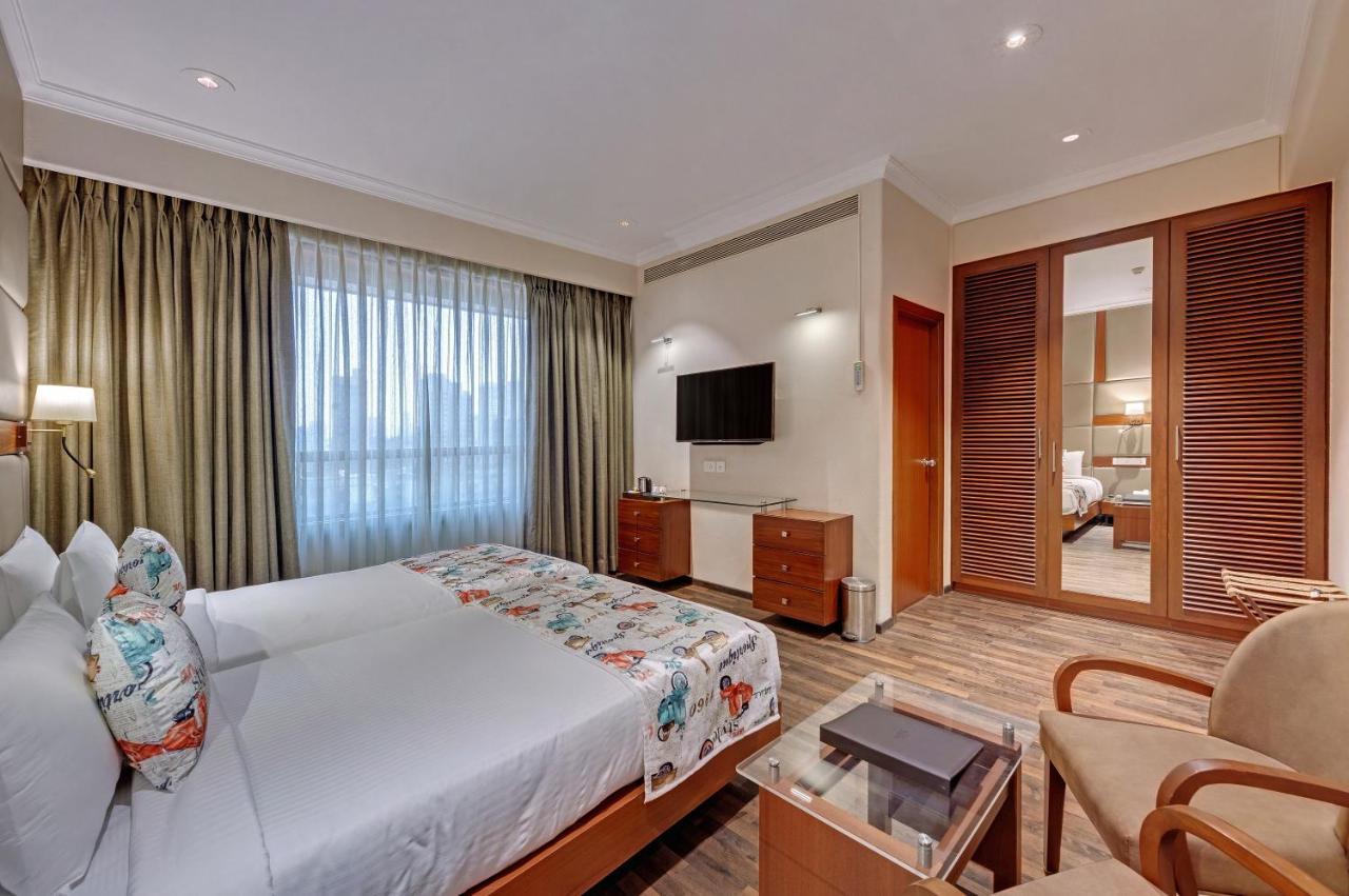Adiva Residency Beacon, Grant Road, Mumbai Hotel Ngoại thất bức ảnh